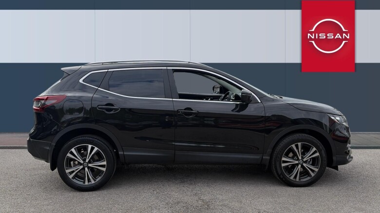 Nissan Qashqai 1.5 dCi 115 N-Connecta 5dr Diesel Hatchback